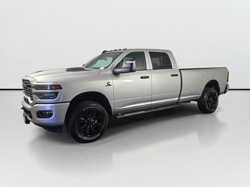 New 2026 RAM 2500 Tradesman AWD/4WD image 9
