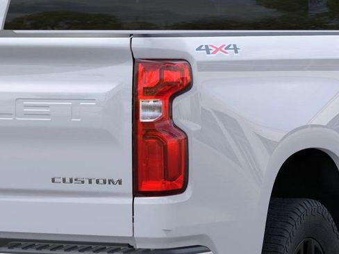 New 2026 Chevrolet Silverado 1500 Custom AWD/4WD image 11