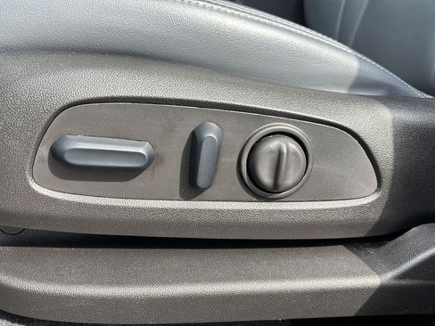 Used 2024 Buick Enclave Essence w/ LPO, Floor Liner Package AWD/4WD image 26