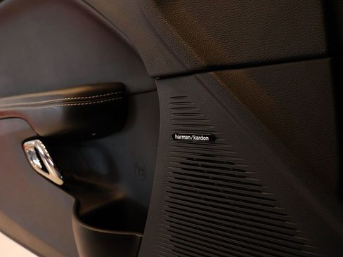 Used 2015 Dodge Challenger SRT Hellcat image 63