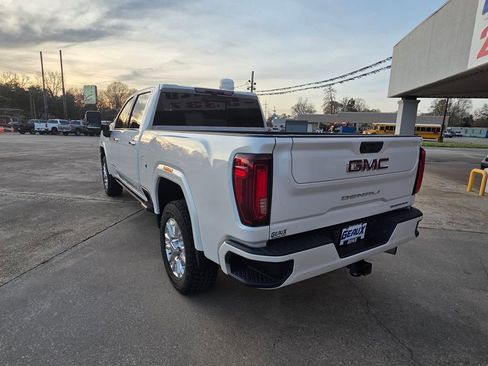 Used 2021 GMC Sierra 2500 Denali w/ Denali Ultimate Package image 3
