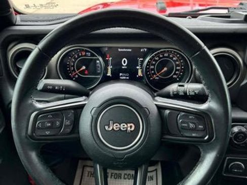 Used 2021 Jeep Wrangler Unlimited Sport image 12