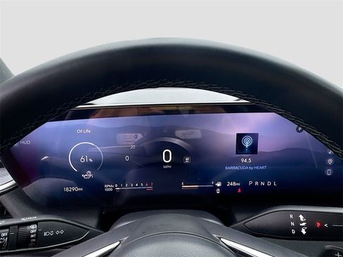 Used 2025 Buick Enclave Sport Touring w/ Power Package image 15