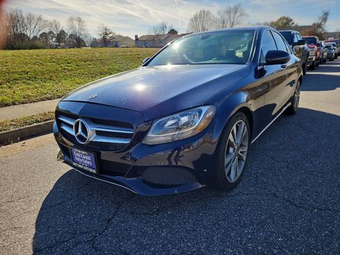 Used 2018 Mercedes-Benz C 300 Sedan image 8