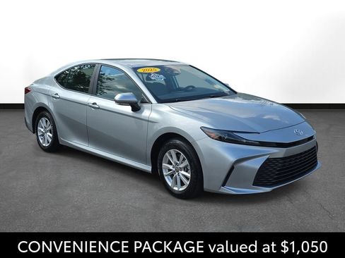 Used 2025 Toyota Camry LE w/ Convenience Package AWD/4WD image 3