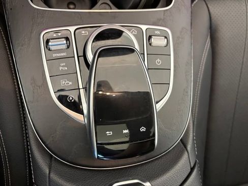 Used 2020 Mercedes-Benz E 350 4MATIC Sedan image 18