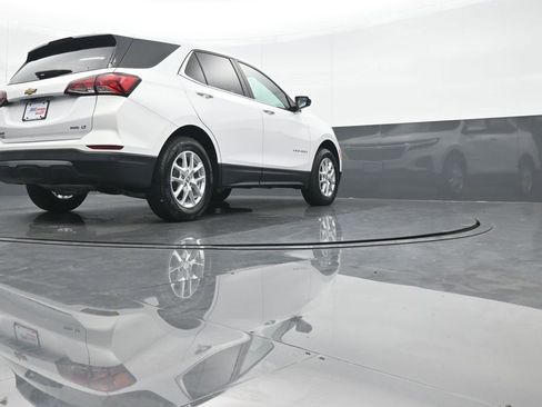 Used 2022 Chevrolet Equinox LT image 21