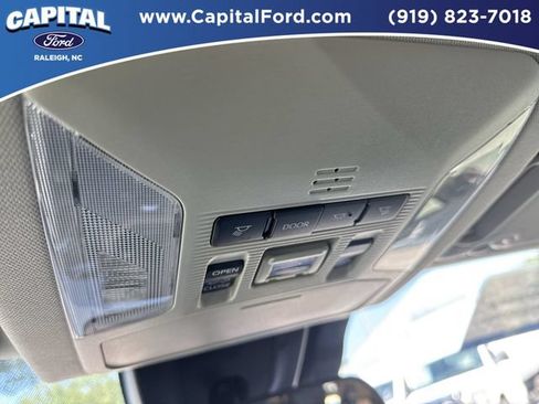 Used 2025 Toyota RAV4 XLE Premium FWD image 33
