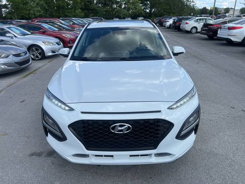 Used 2018 Hyundai Kona SEL w/ SEL Tech Package 02 FWD image 3