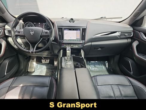 Used 2021 Maserati Levante S GranSport AWD/4WD image 14