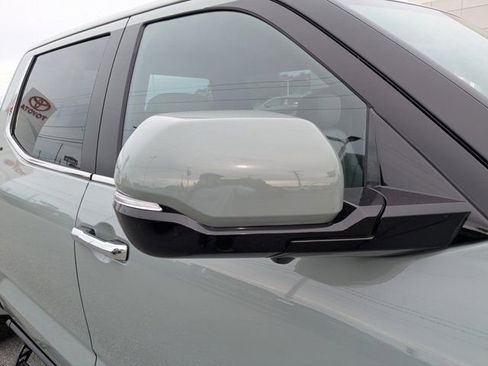 New 2026 Toyota Tundra Limited AWD/4WD image 12