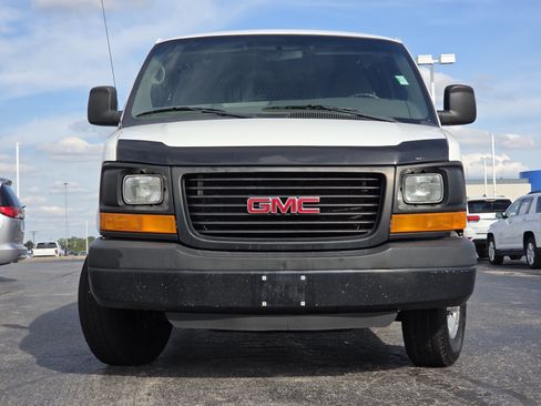 Used 2015 GMC Savana 2500 RWD image 4