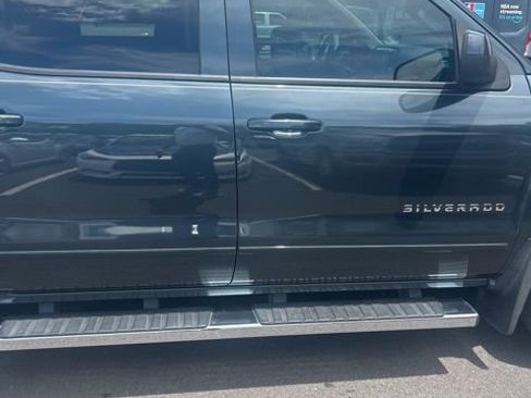 Used 2017 Chevrolet Silverado 1500 LT w/ All Star Edition AWD/4WD image 4