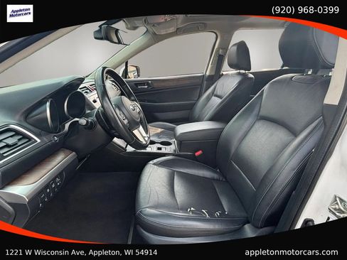 Used 2017 Subaru Outback 2.5i Limited AWD/4WD image 27