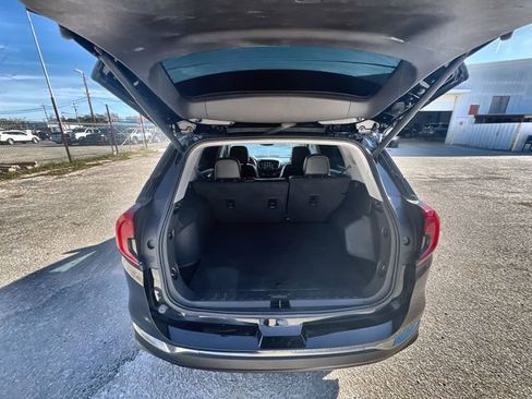 Certified 2023 GMC Terrain AT4 image 25