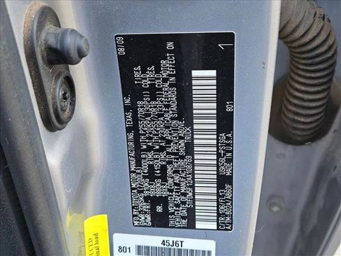 Used 2010 Toyota Tundra 4x4 CrewMax image 22