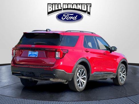 Used 2025 Ford Explorer ST-Line AWD/4WD image 3