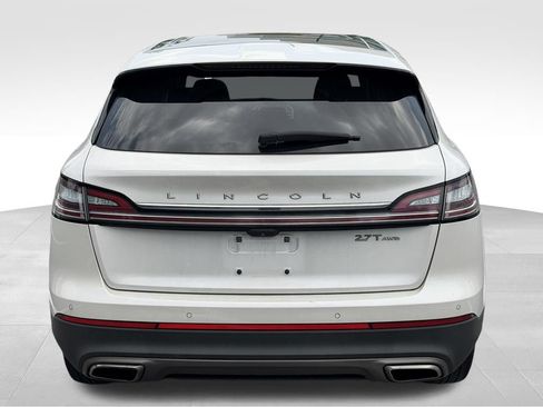 Used 2019 Lincoln Nautilus Reserve AWD/4WD image 6