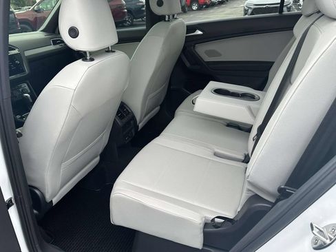 Used 2021 Volkswagen Tiguan SE R-Line FWD image 13