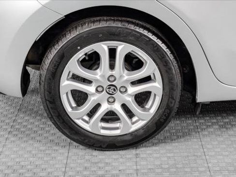 Used 2018 Toyota Yaris iA FWD image 32