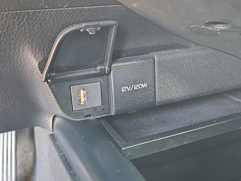 Used 2020 Toyota Camry LE image 26