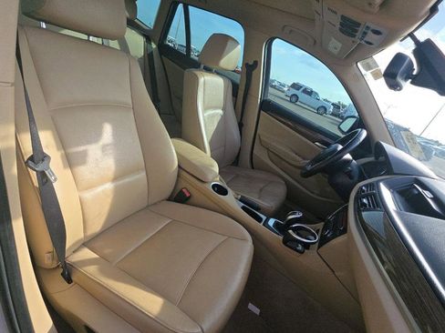 Used 2015 BMW X1 sDrive28i RWD image 8