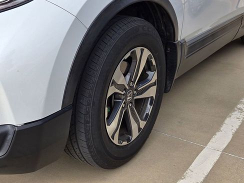 Used 2019 Honda CR-V LX image 7