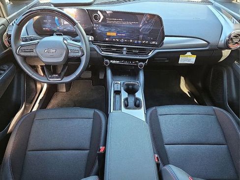 New 2025 Chevrolet Equinox EV RS w/ Active Safety Package 3 AWD/4WD image 14