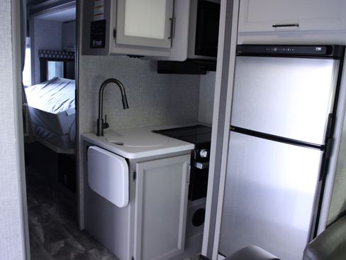 Used 2023 Ford E-450 and Econoline 450 Super Duty w/ Motorhome Prep Package RWD image 16