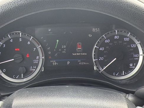 Used 2023 Toyota Highlander LE image 18