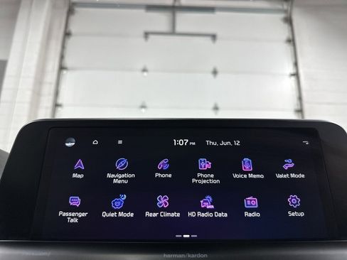 Used 2022 Kia Telluride SX w/ SX Prestige Package image 26