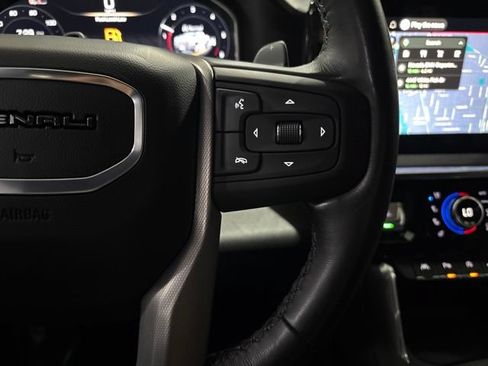 Used 2024 GMC Sierra 1500 Denali AWD/4WD image 18