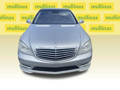 Used 2013 Mercedes-Benz S 550 4MATIC image 2