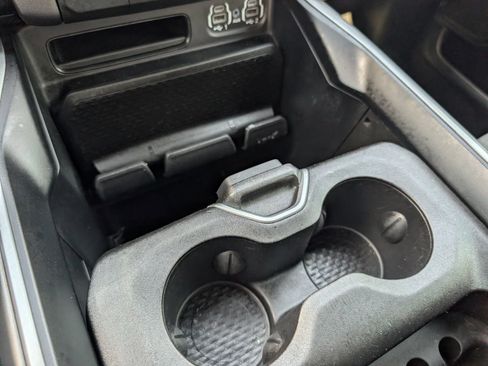 Used 2022 RAM 1500 Big Horn AWD/4WD image 29
