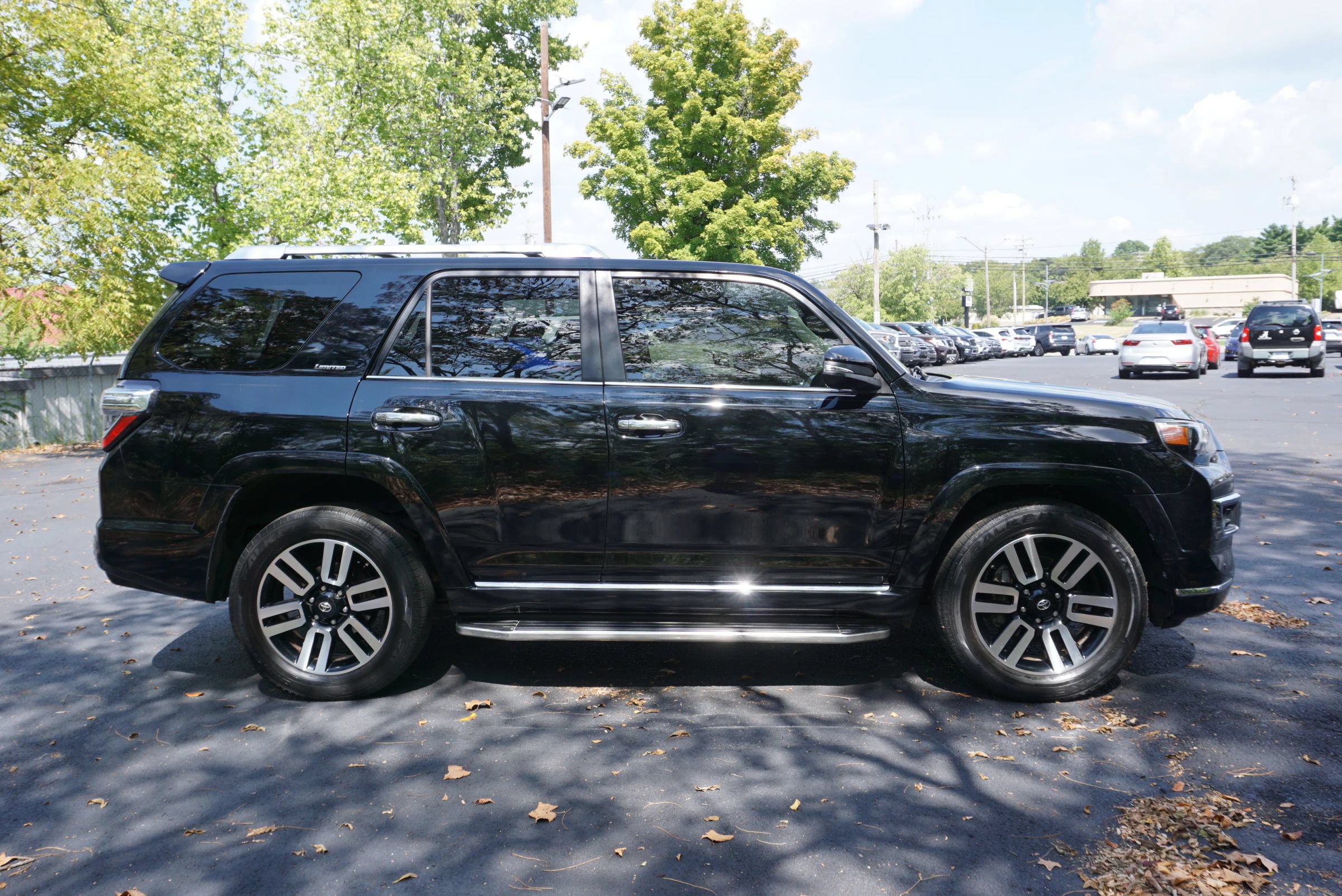 Used 2016 Toyota 4Runner Limited RWD image 4