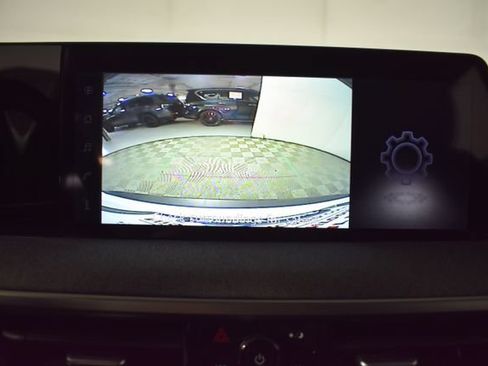 Certified 2025 Nissan Kicks SV AWD/4WD image 21