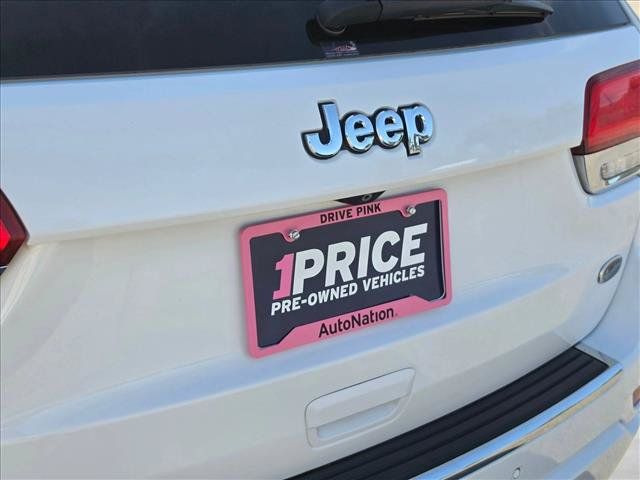 Used 2014 Jeep Grand Cherokee Overland AWD/4WD image 15