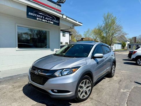 Used 2018 Honda HR-V EX image 5