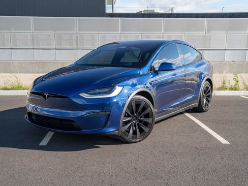 Used 2022 Tesla Model X AWD/4WD image 1