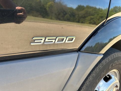 Used 2016 Mercedes-Benz Sprinter 3500 image 17