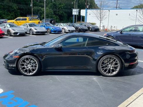 Used 2021 Porsche 911 Carrera w/ Premium Package RWD image 14
