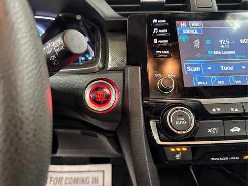 Used 2019 Honda Civic EX image 30