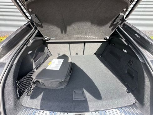 Used 2026 Porsche Cayenne S image 42