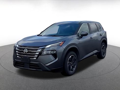 Used 2025 Nissan Rogue SV image 7