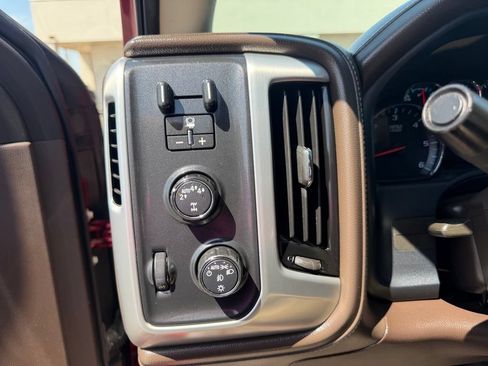 Used 2018 GMC Sierra 1500 SLT w/ SLT Premium Package AWD/4WD image 30