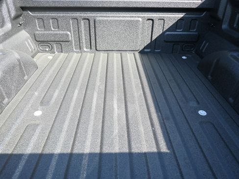 New 2025 Ford F150 Lariat w/ Equipment Group 501A Mid image 6