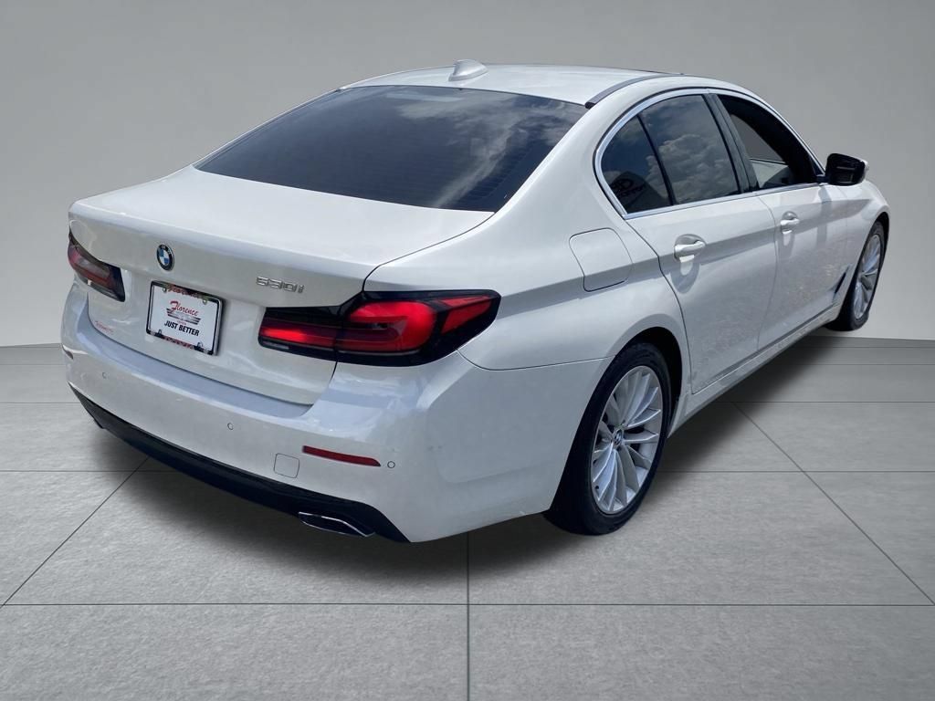 Used 2021 BMW 530i w/ Convenience Package RWD image 13