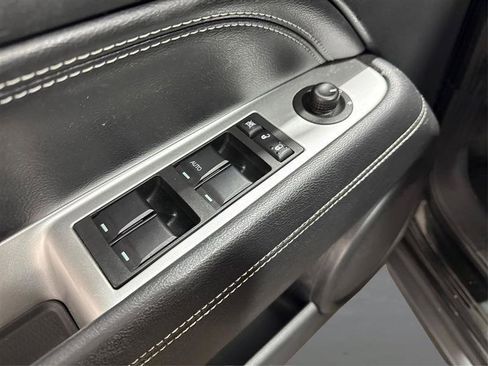 Used 2016 Jeep Compass Latitude AWD/4WD image 23