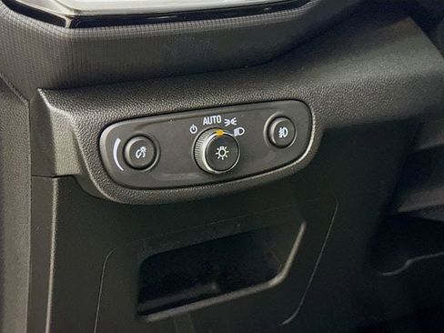 Used 2023 Chevrolet TrailBlazer LT w/ Convenience Package image 12