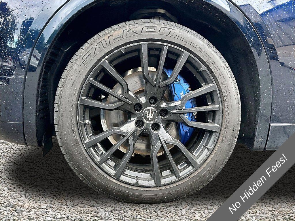 Used 2023 Maserati Grecale Modena AWD/4WD image 8